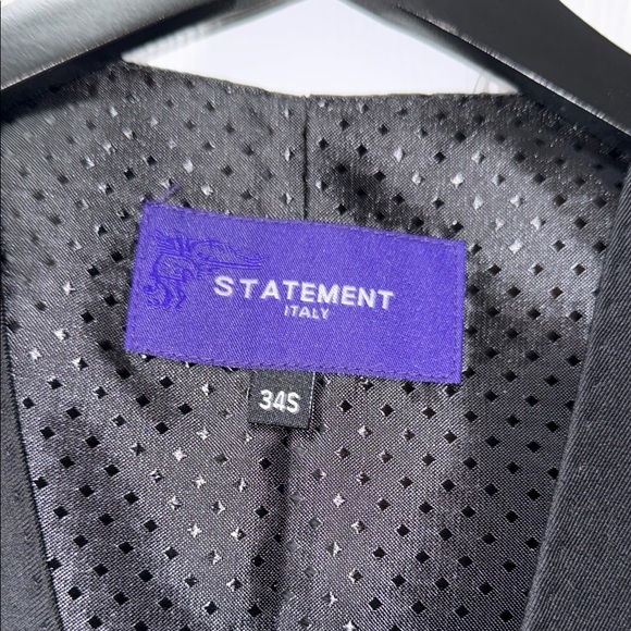 Black Men's Vest - Picture 2 of 3